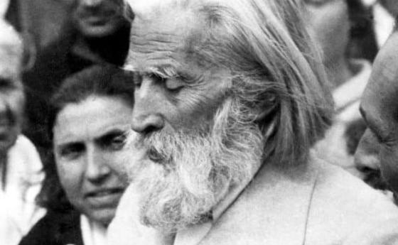 На днешния ден преди 160 години е роден Учителя Петър Дънов!