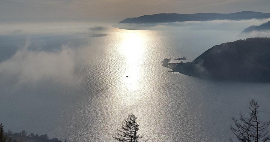Най-дълбокото езеро в света е под заплаха от екологична катастрофа